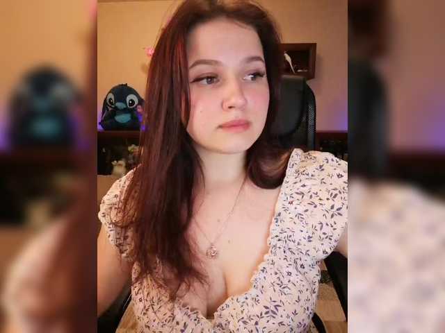 Yulua1285's BongaCams show and profile