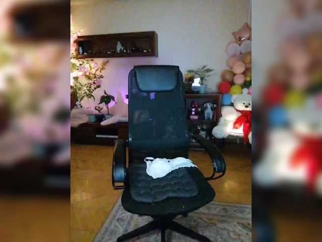 Yulua1285's BongaCams show and profile