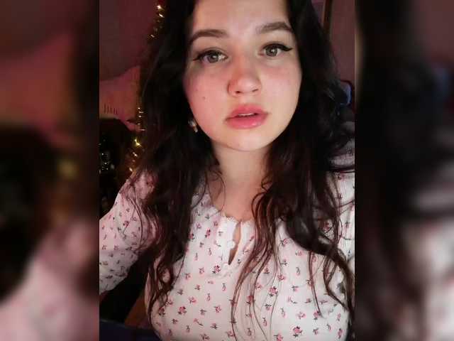 Yulua1285's BongaCams show and profile