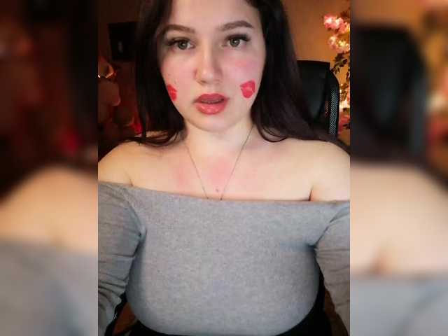 Yulua1285's BongaCams show and profile