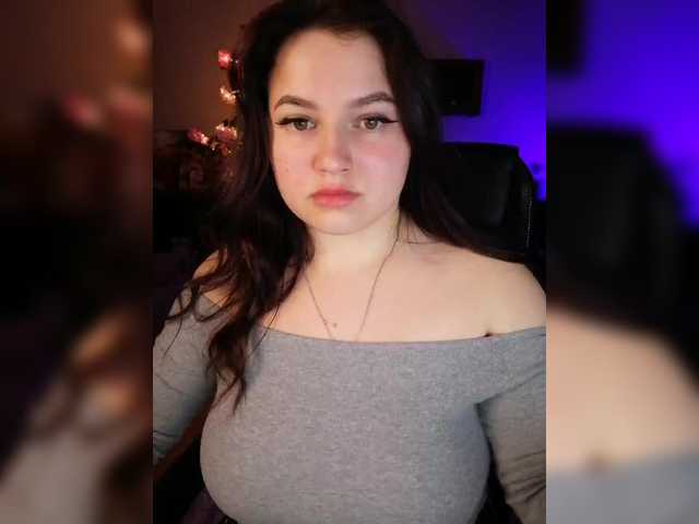 Yulua1285's BongaCams show and profile