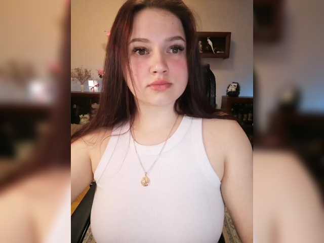 Yulua1285's BongaCams show and profile