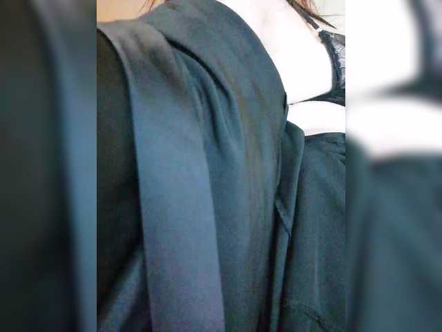 Yulua1285's BongaCams show and profile