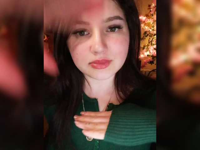 Yulua1285's BongaCams show and profile