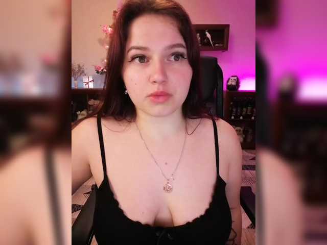 Yulua1285's BongaCams show and profile