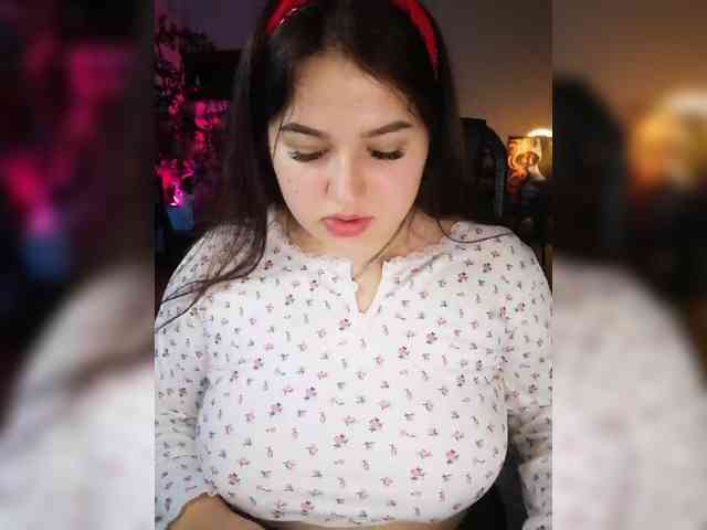 JuliaHesperaks webcam