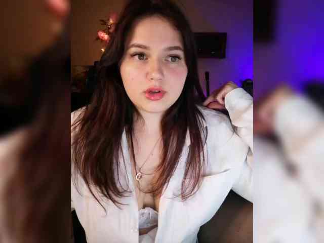 JuliaHesperaks webcam