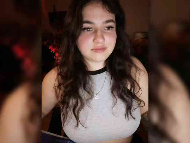 JuliaHesperaks webcam