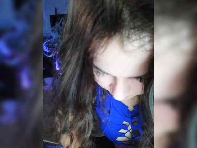 JuliaHesperaks webcam