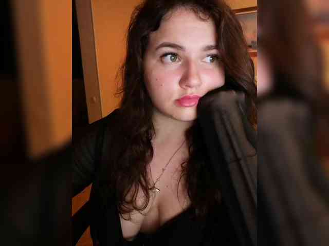 YulkaShpulka webcam