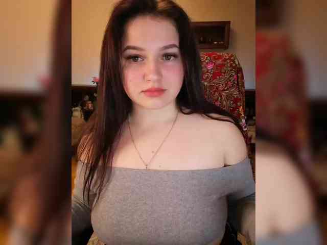 JuliaHesperaks webcam