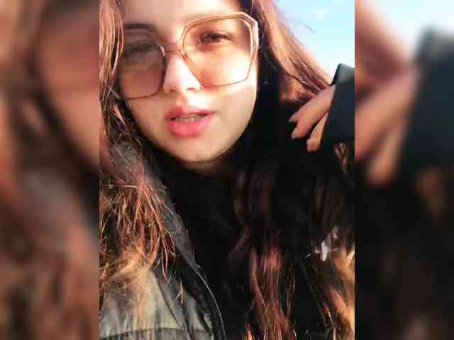 JuliaHesperaks webcam