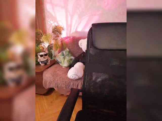 YulkaShpulka webcam