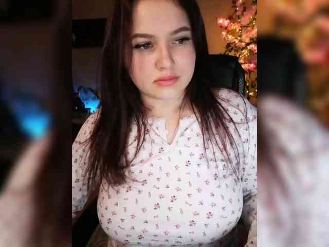 JuliaHesperaks webcam