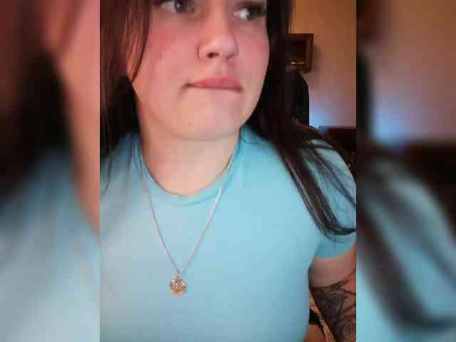 JuliaHesperaks webcam