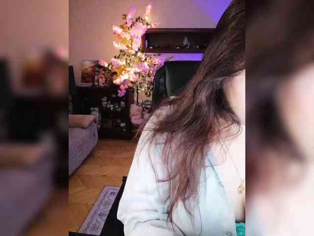 JuliaHesperaks webcam