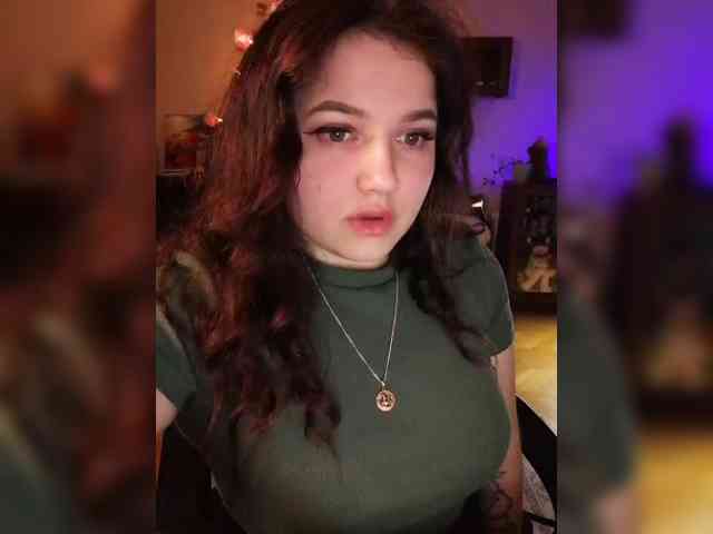 JuliaHesperaks webcam