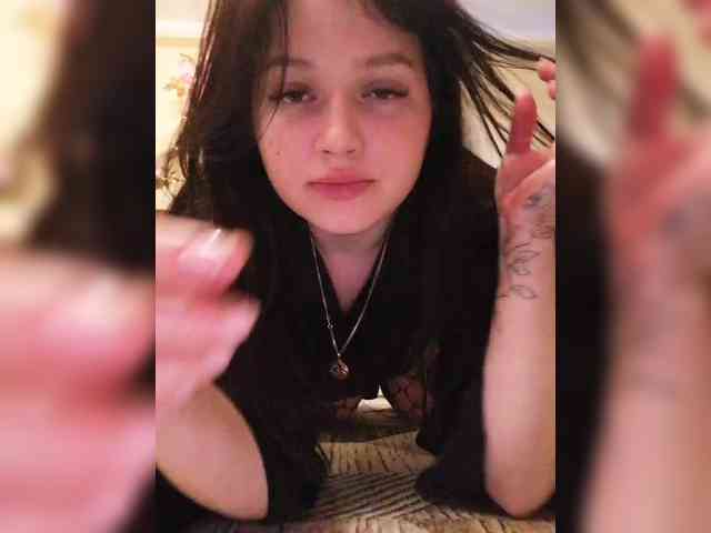 JuliaHesperaks webcam