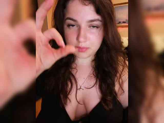 YulkaShpulka webcam