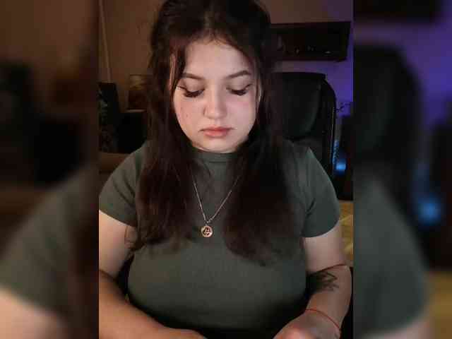 Yulua1285 Live Webcam on BongaCams