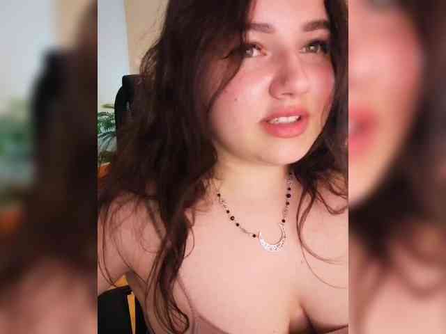 Cute______demon webcam