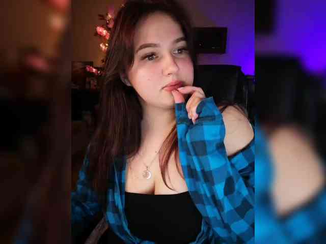 JuliaHesperaks webcam