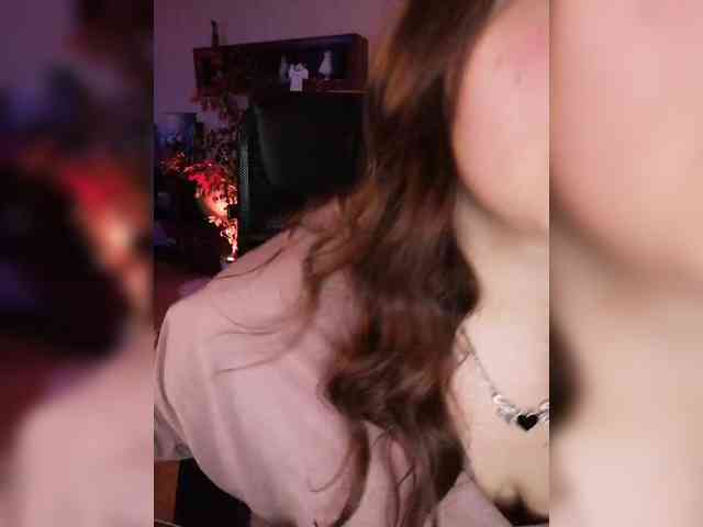 JuliaHesperaks webcam