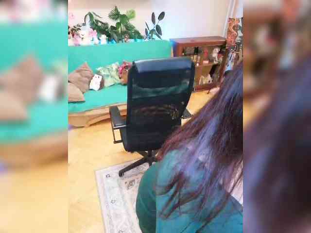 JuliaHesperaks webcam