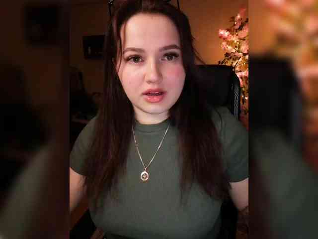 Yulua1285 Live Webcam on BongaCams