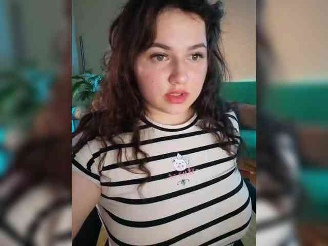 YulkaShpulka webcam