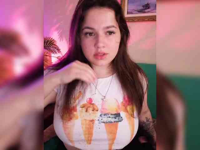 YulkaShpulka webcam