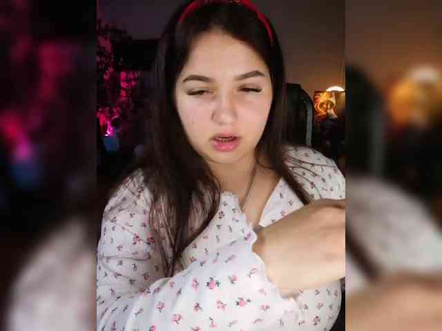 JuliaHesperaks webcam