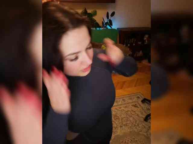 JuliaHesperaks webcam