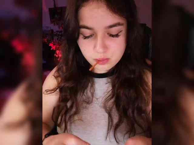 JuliaHesperaks webcam