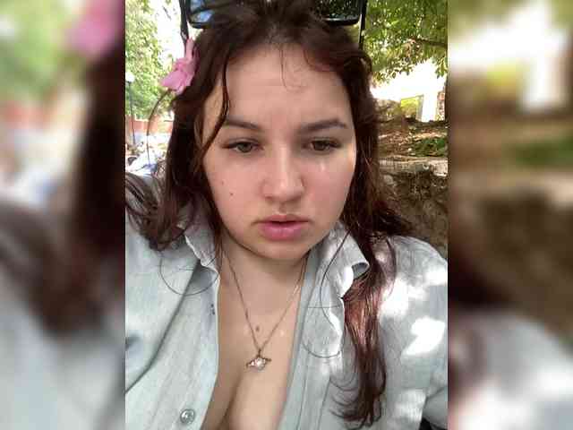 YulkaShpulka webcam