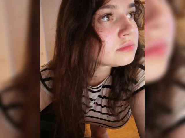 Yulua1285 Live Webcam on BongaCams