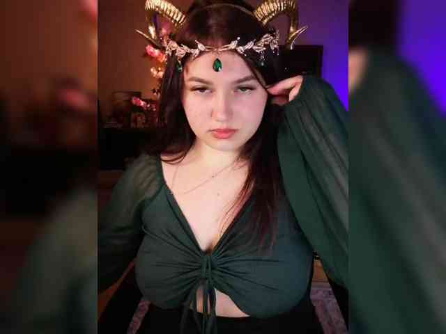 JuliaHesperaks webcam