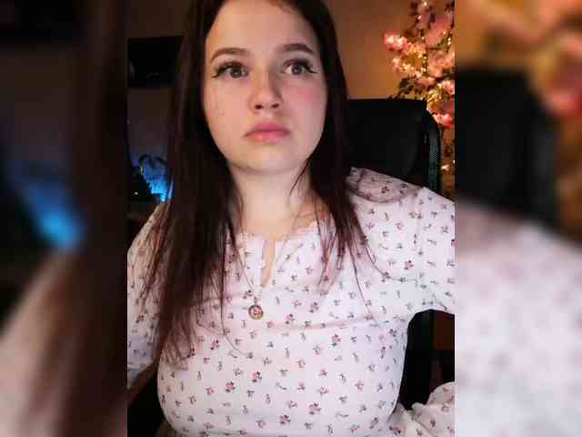 JuliaHesperaks webcam