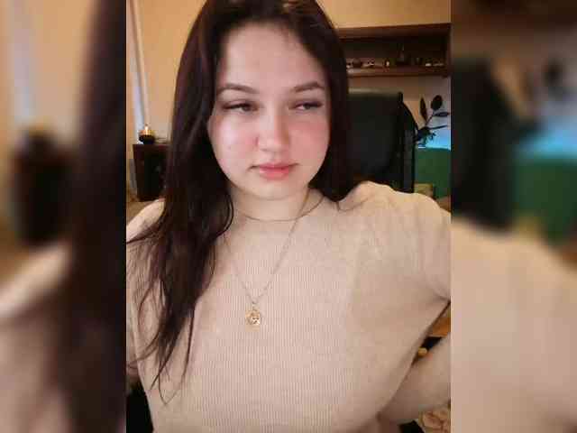 JuliaHesperaks webcam