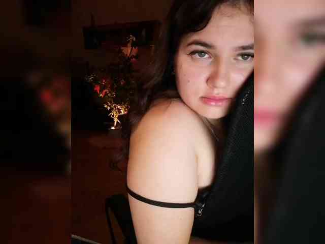 JuliaHesperaks webcam