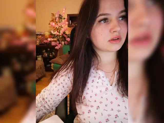 JuliaHesperaks webcam