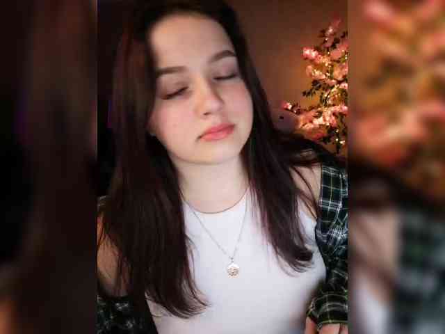 JuliaHesperaks webcam