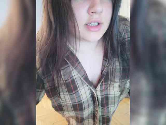 Cute______demon webcam