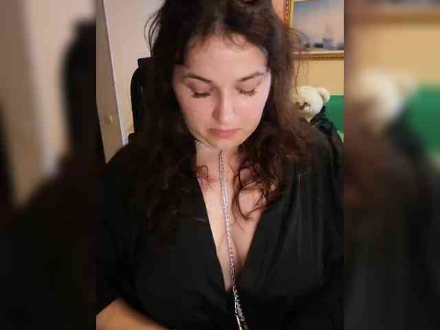 YulkaShpulka webcam
