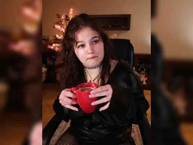 JuliaHesperaks webcam