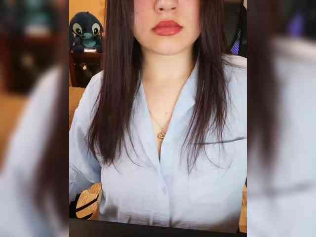 JuliaHesperaks webcam