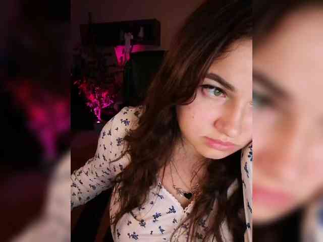 JuliaHesperaks webcam