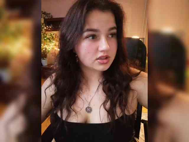 Yulua1285 Live Webcam on BongaCams