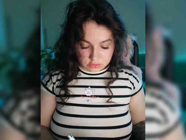 YulkaShpulka webcam