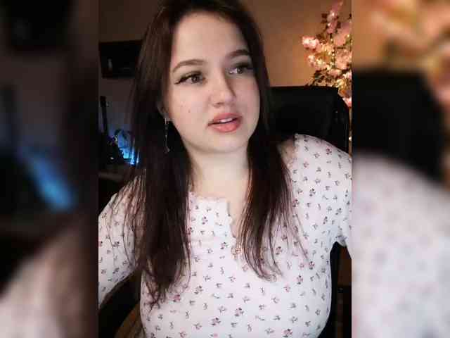 JuliaHesperaks webcam